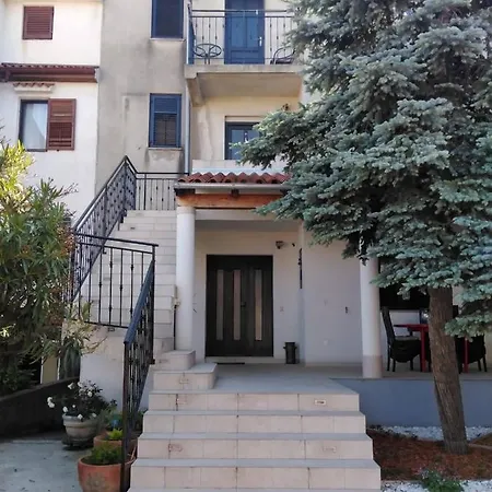 Vujcic Apartament *