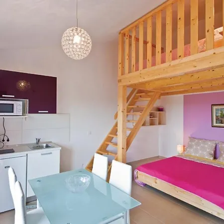 Apartment Vujcic Pula